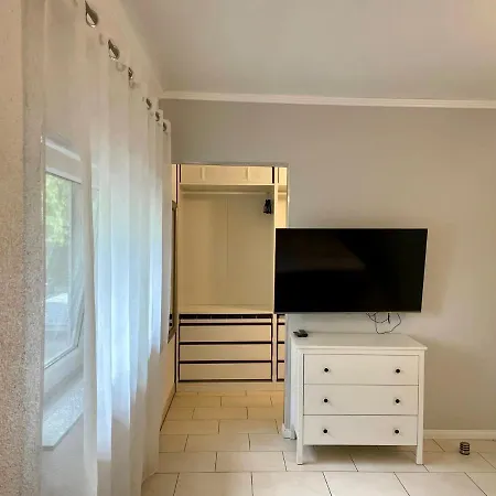 Easystay#4 Cinema In Kliniknaehe Mit Balkon, Boxspringbett & Netflix Апартаменты