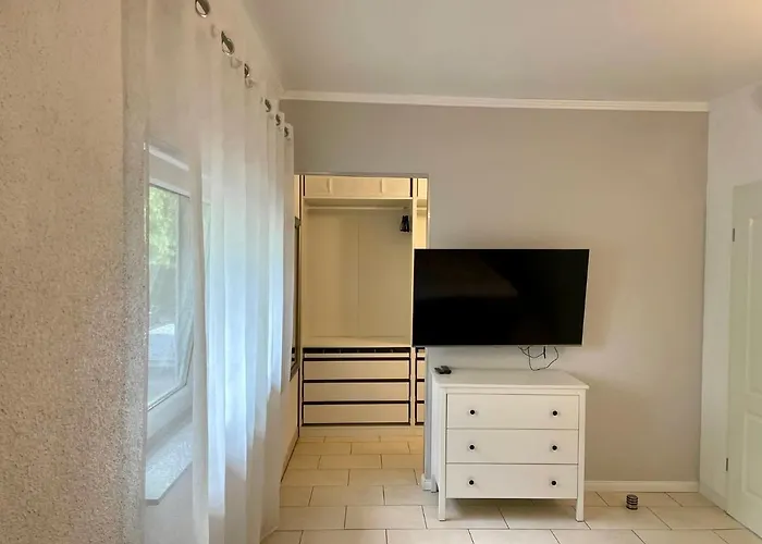 Easystay#4 Cinema In Kliniknaehe Mit Balkon, Boxspringbett & Netflix Διαμέρισμα